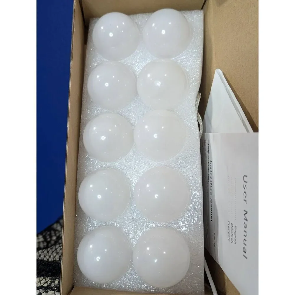 3/30 NEW Removable & Adjustable Hollywood Vanity Lights!